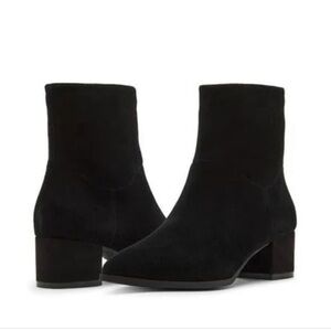 Blondo Black Ankle Boots (waterproof)